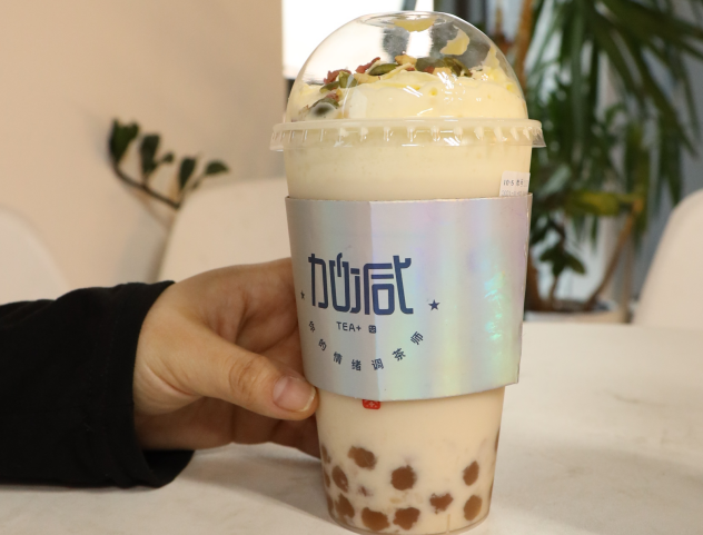 日博茶饮：社交属性为奶茶赋予了特殊使命